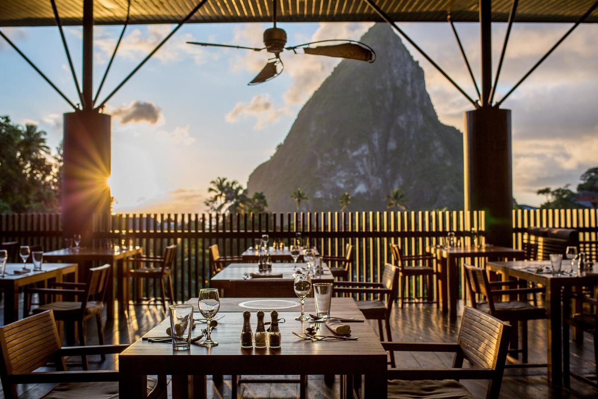 Rabot Hotel From Hotel Chocolat Soufriere Exterior photo